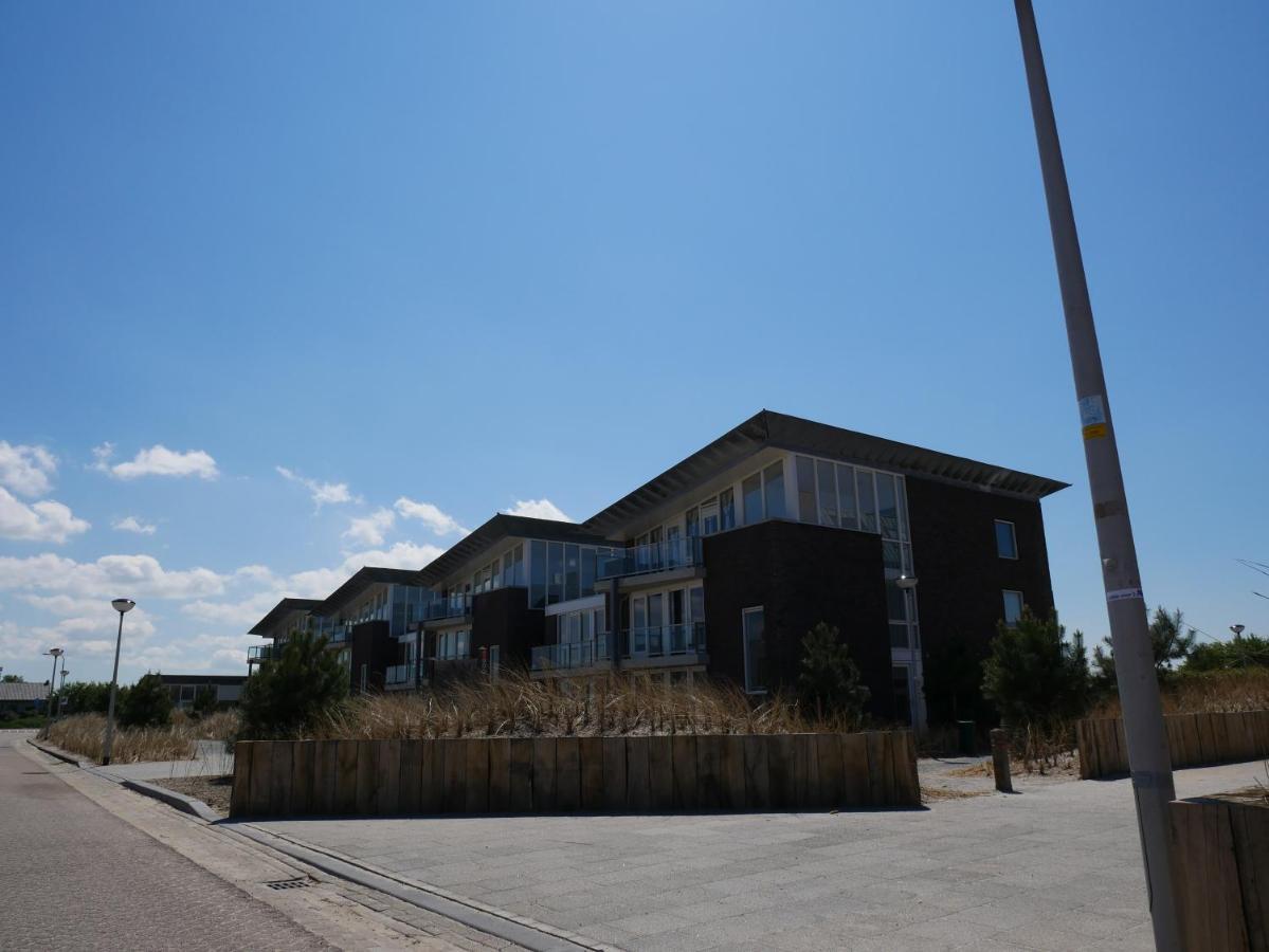 Het Strandleven 칼란트소그 외부 사진